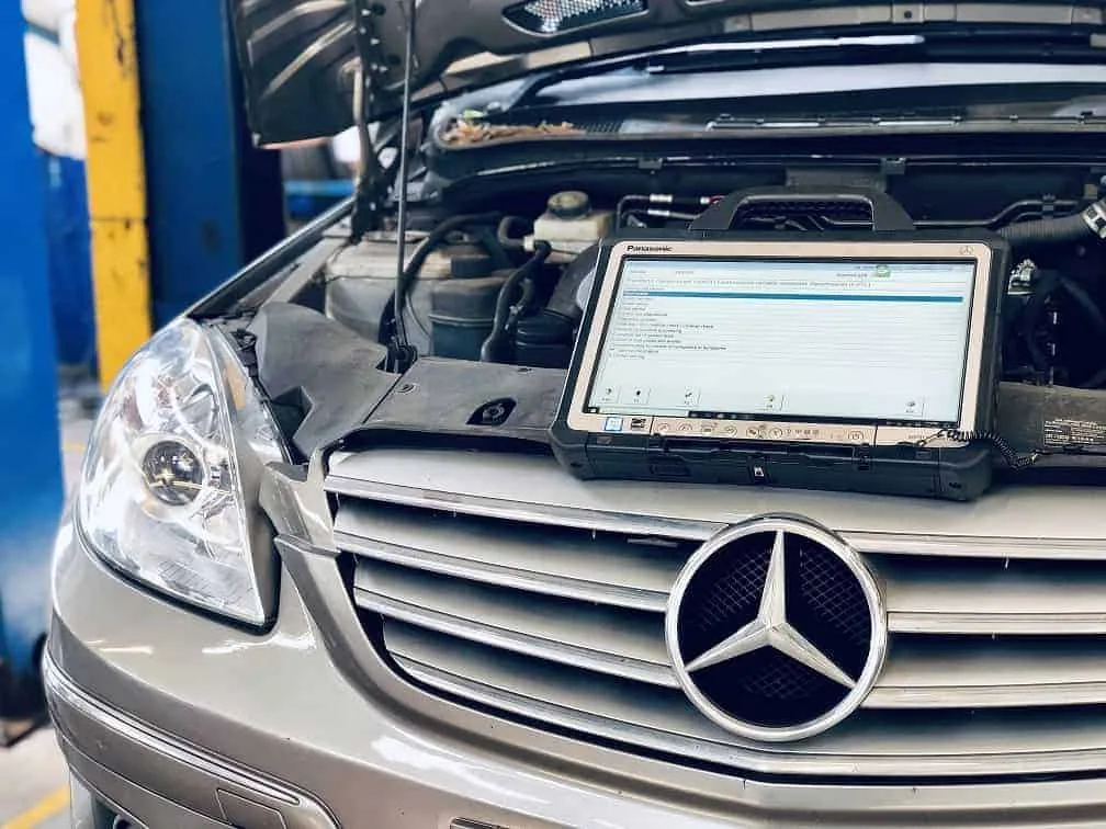 Factory diagnostic software connected to a Mercedes-Benz for electrical troubleshooting